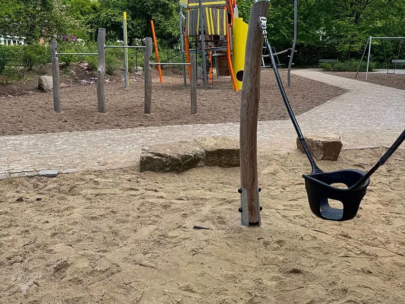 Spielplatz Karstensstrasse  – Bild 4